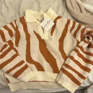 tiger print cropped sweater